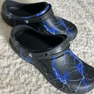 Crocs Bistro Work Clog Slip Resistant, Black/Lightning Bolts, Size 13